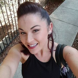 Meet your Posher, Janelle